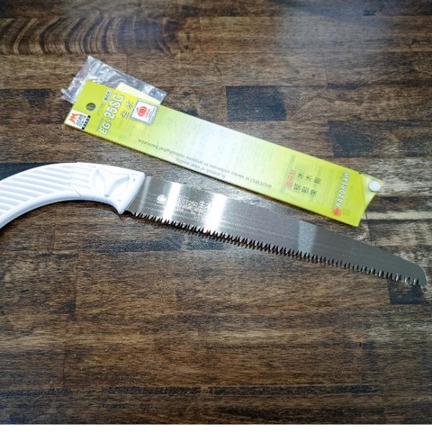 Cưa cắt cành cây 0.8mm dài 250mm EG-25SB Razor Saw Gyokucho RZ140