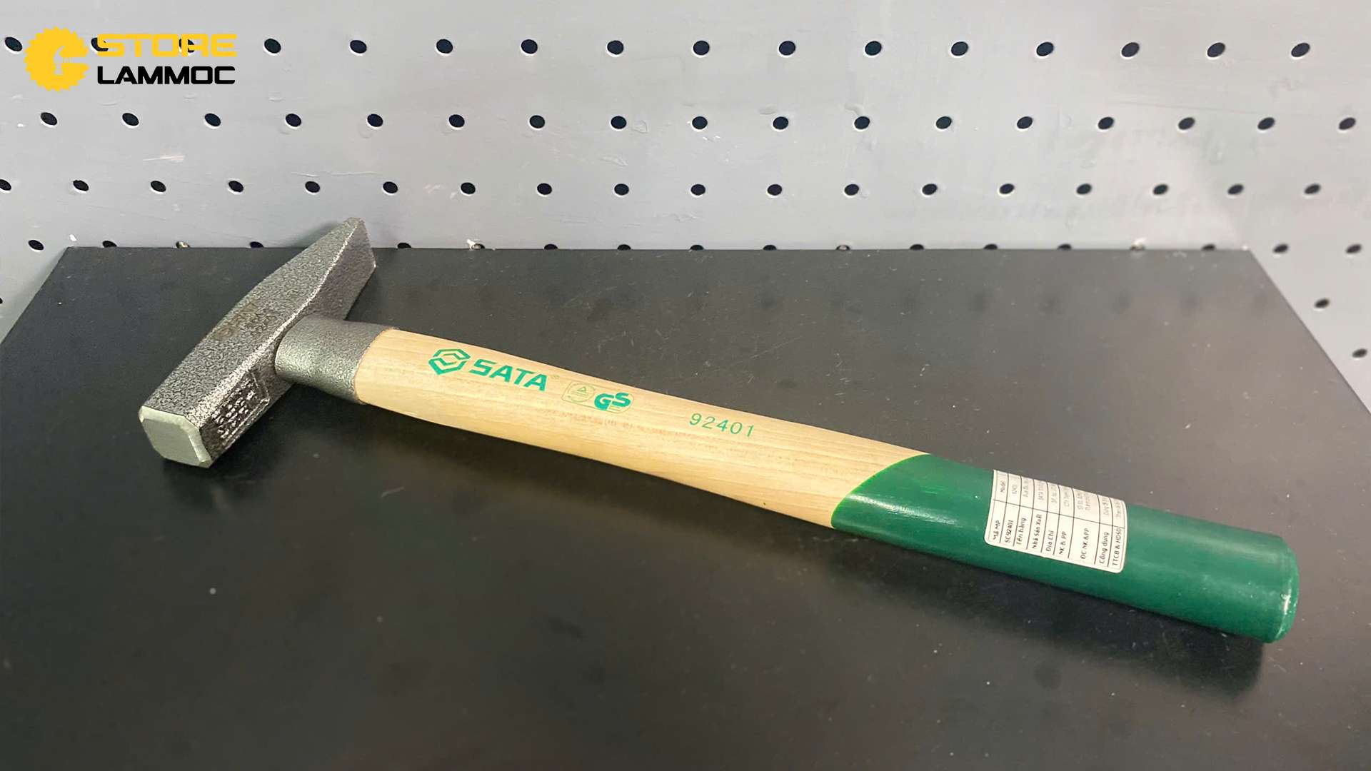 Búa cơ khí cán gỗ 200g Sata 92401