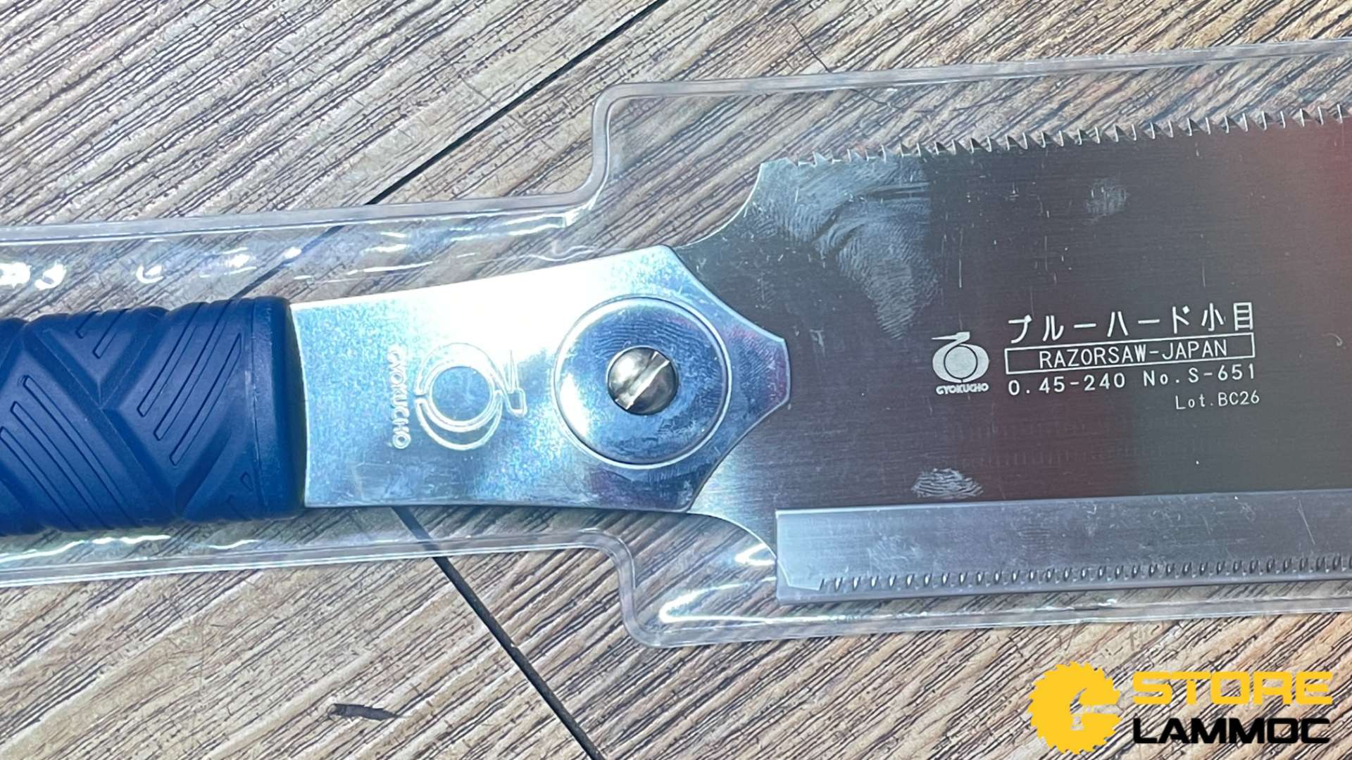 Cưa cắt mộng gỗ 2 mặt lưỡi 0.45mm cán nhựa xanh Razor Saw Gyokucho RZ667