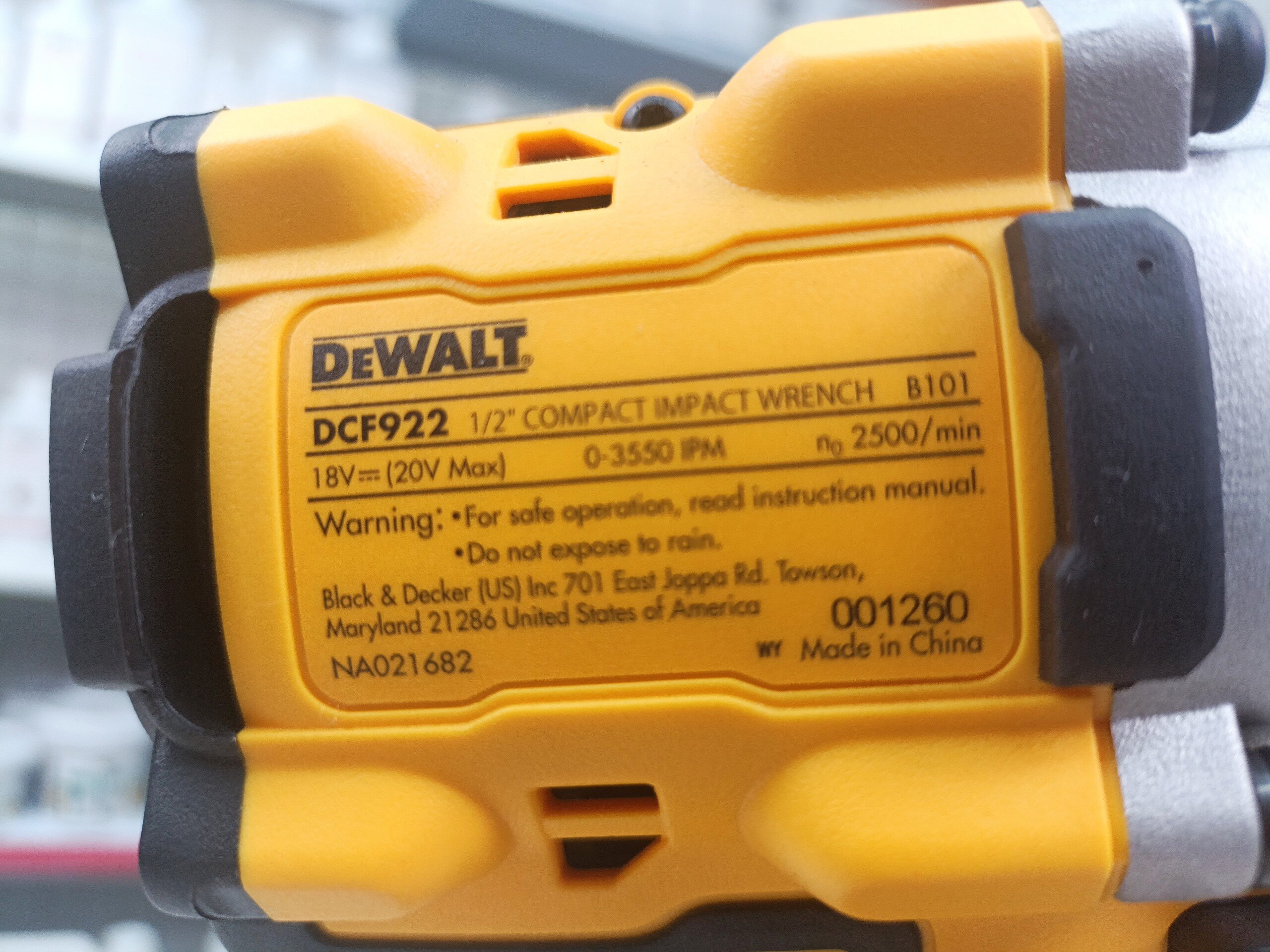 Thông số kỹ thuật Thân máy bắn bu lông pin Dewalt DCF922N-B1 (Đầu bi) 20V