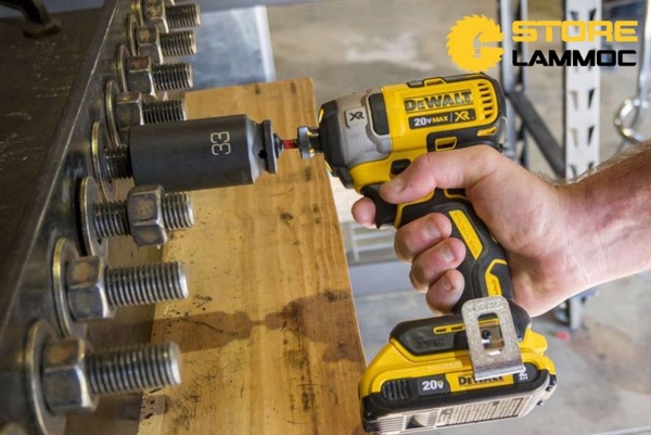 Máy Bắn Vít Pin Dewalt: Lựa Chọn Tốt Nhất Năm 2024?
