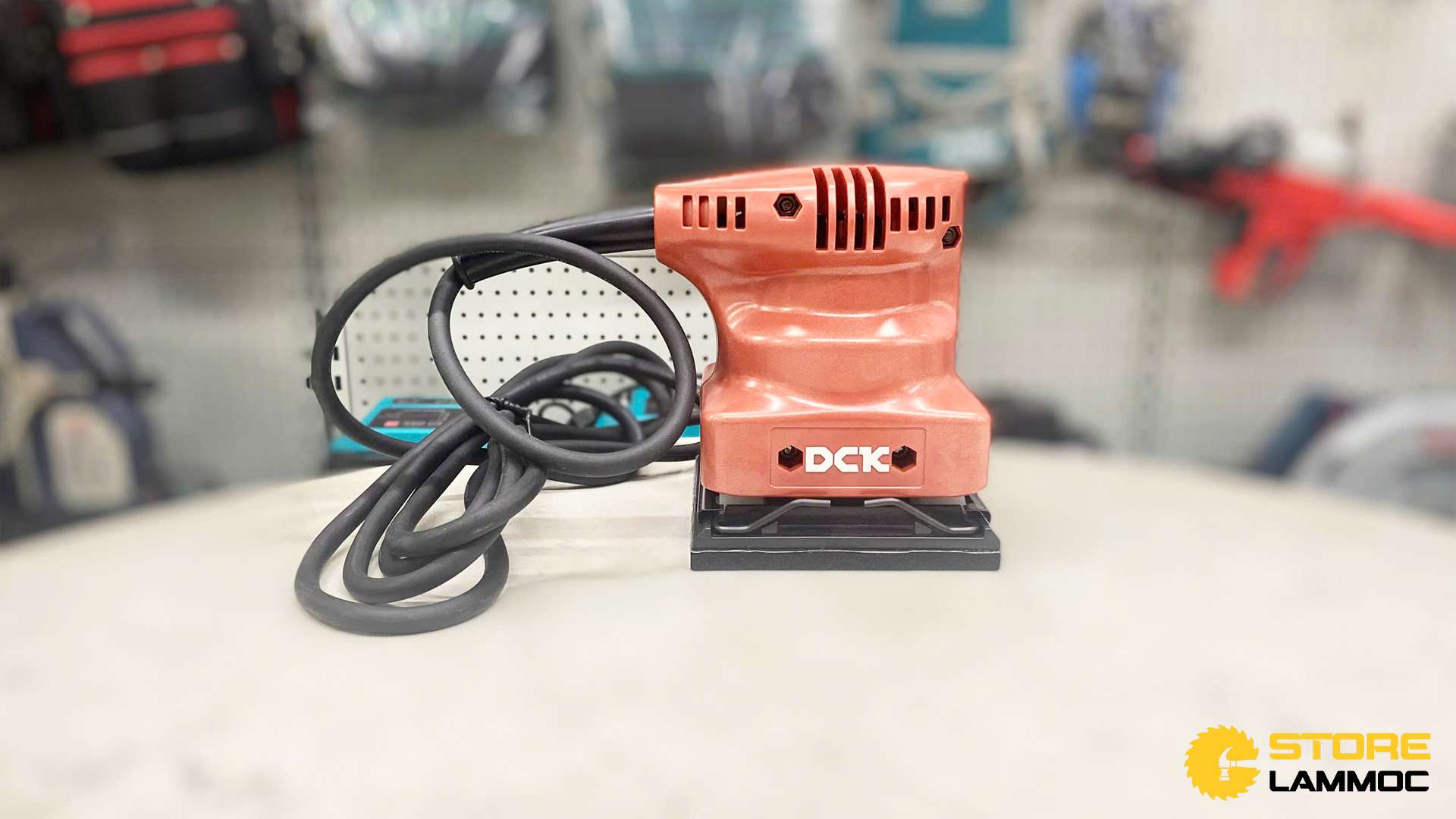 Máy chà nhám rung 150W DCK KSB100