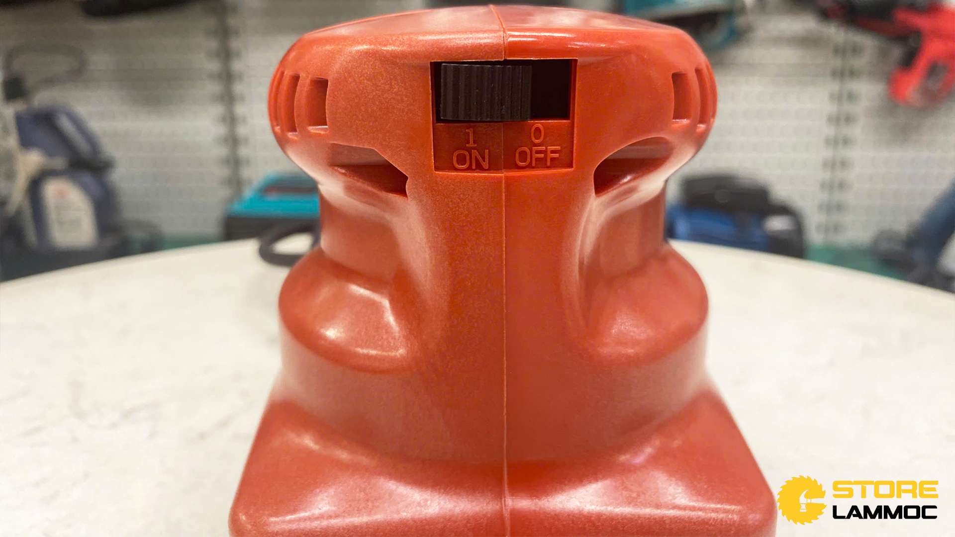 Máy chà nhám rung 150W DCK KSB100