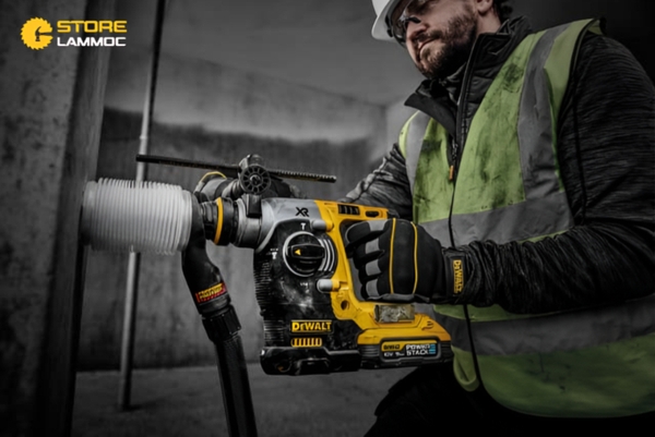 Đánh Giá Chi Tiết Máy Khoan Bê Tông Pin DEWALT DCH273: Mạnh Mẽ và Nhỏ Gọn