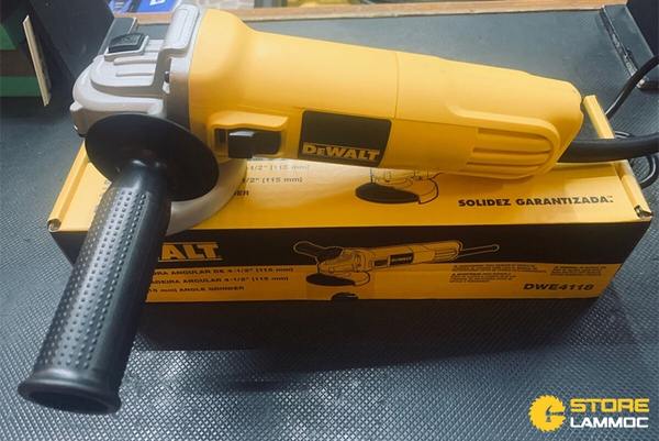 Đánh giá chi tiết máy mài góc Dewalt DWE4118: Những điểm nổi bật và ưu điểm