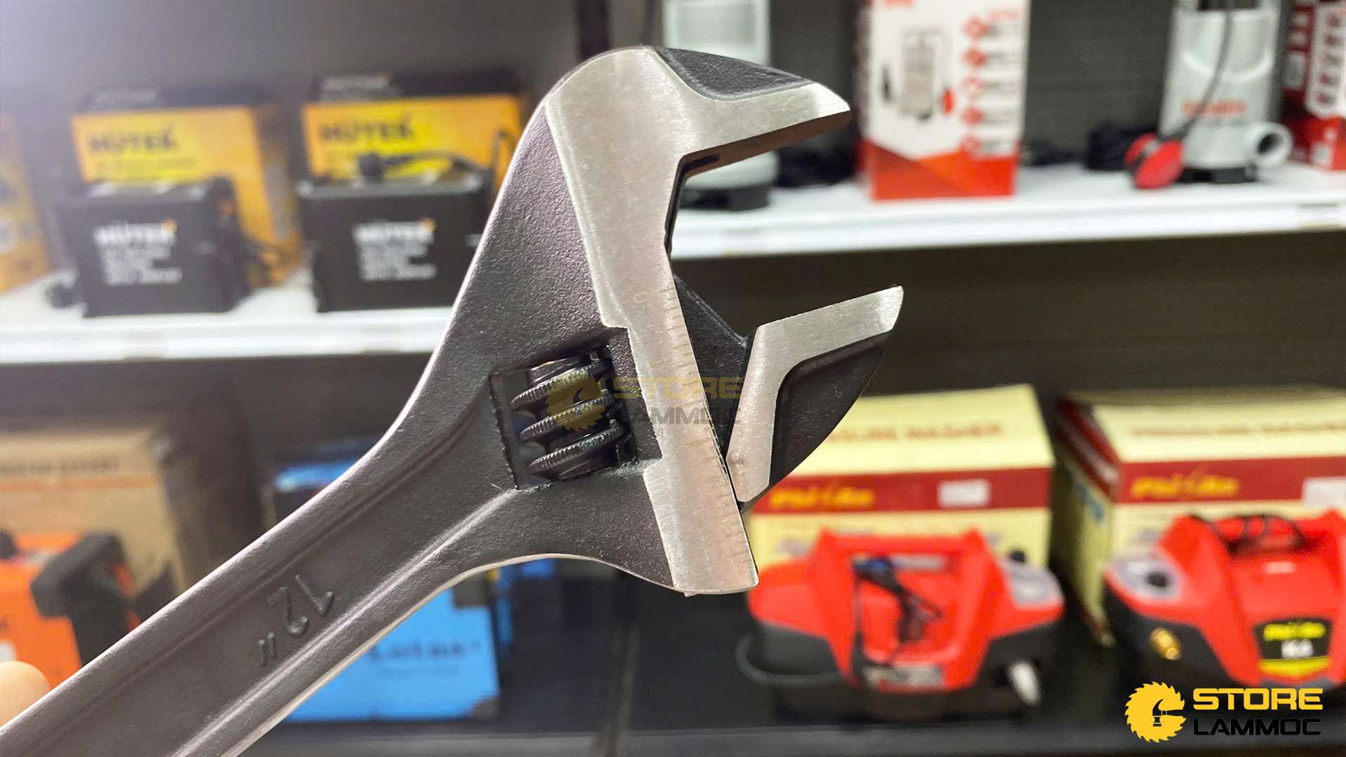 Mỏ lết điều chỉnh 12inch Sata 47125