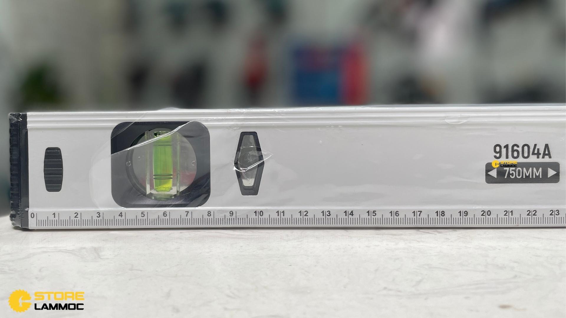 Thước thủy 30inch 24x53x750mm Sata 91604A