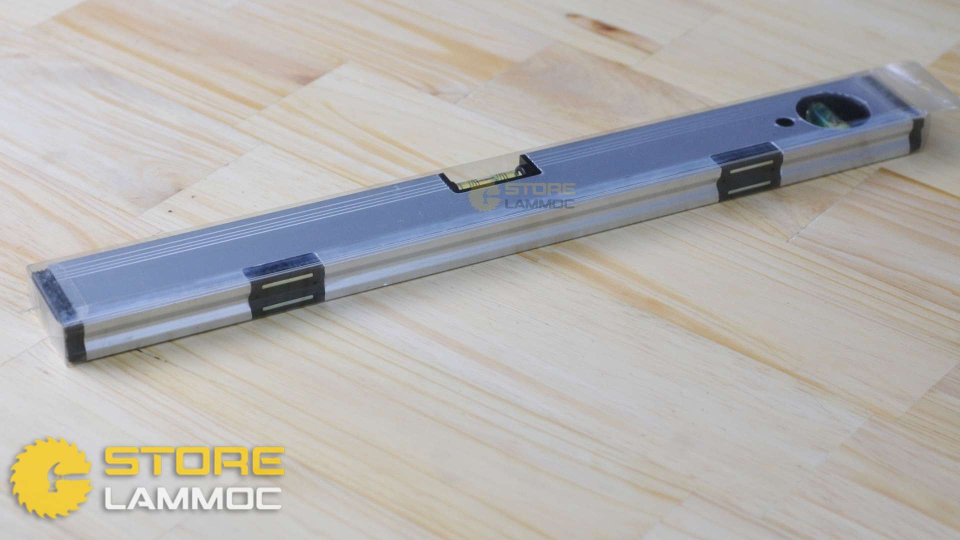 Thước thủy có nam châm Fujiya TG-68M-450