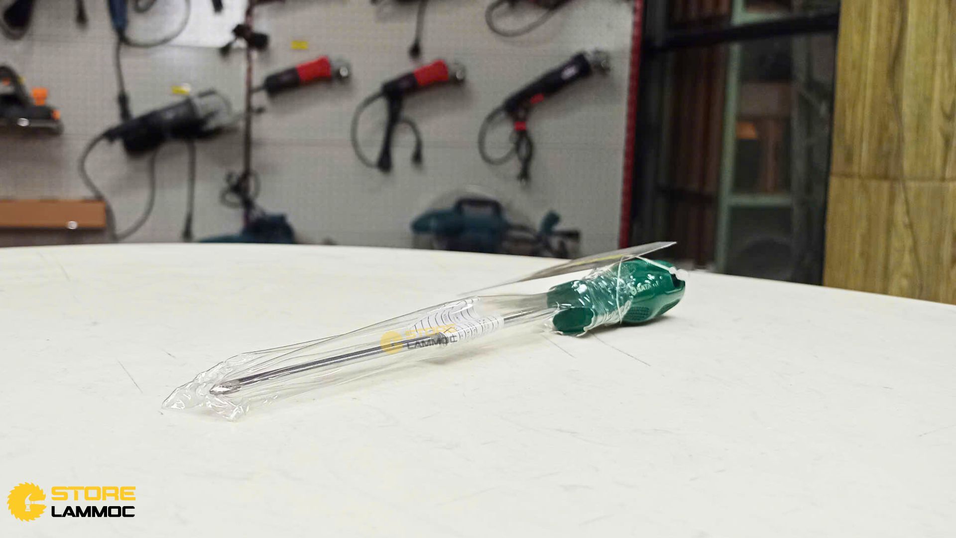 Tua vít đầu chữ thập 0x150mm Sata 62304 - 2